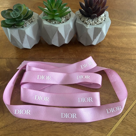 Dior Pink Satin Ribbon - 5ft+ - Picture 1 of 3